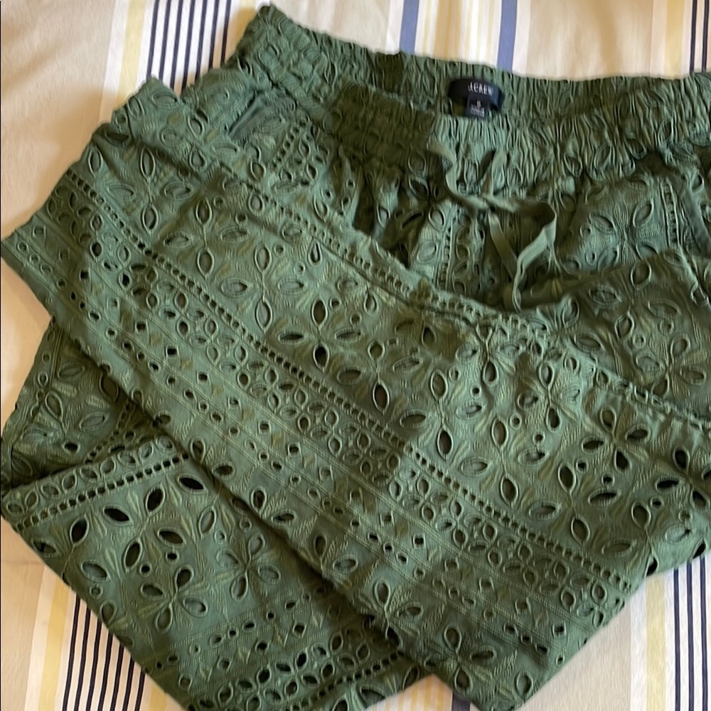 Green Eyelet pants - ankle length